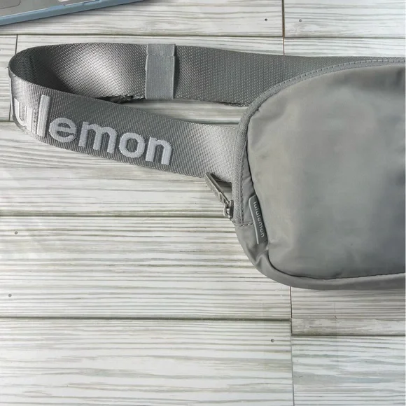 lululemon athletica Gray Belt Bag Sleek Minimalist Design - Picture 2 of 9